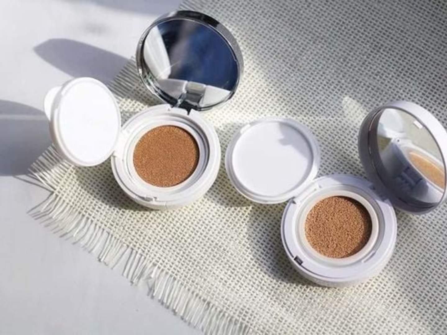 Khi Nào Nên Dùng Che Khuyết Điểm Trước, Khi Nào Dùng Sau?